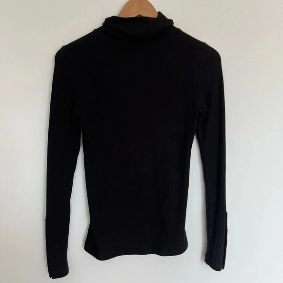 Le Château black turtle neck size XXS - Picture 2 of 6